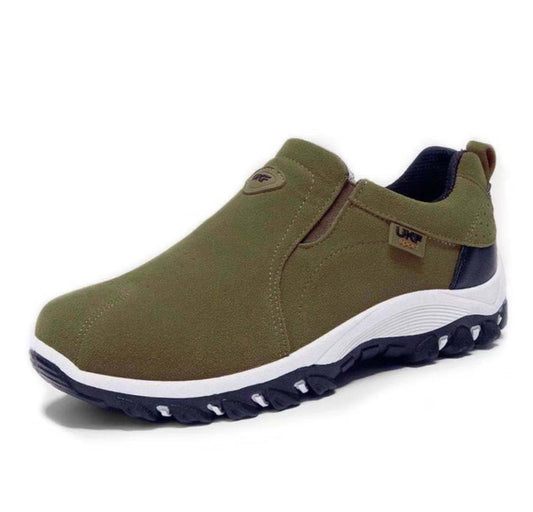 2022 Men Casual Sport Shoes Male Outdoors Breathable Flock Walking Comfortable Footwear Comfortable Loafers Jogging Sneakers New